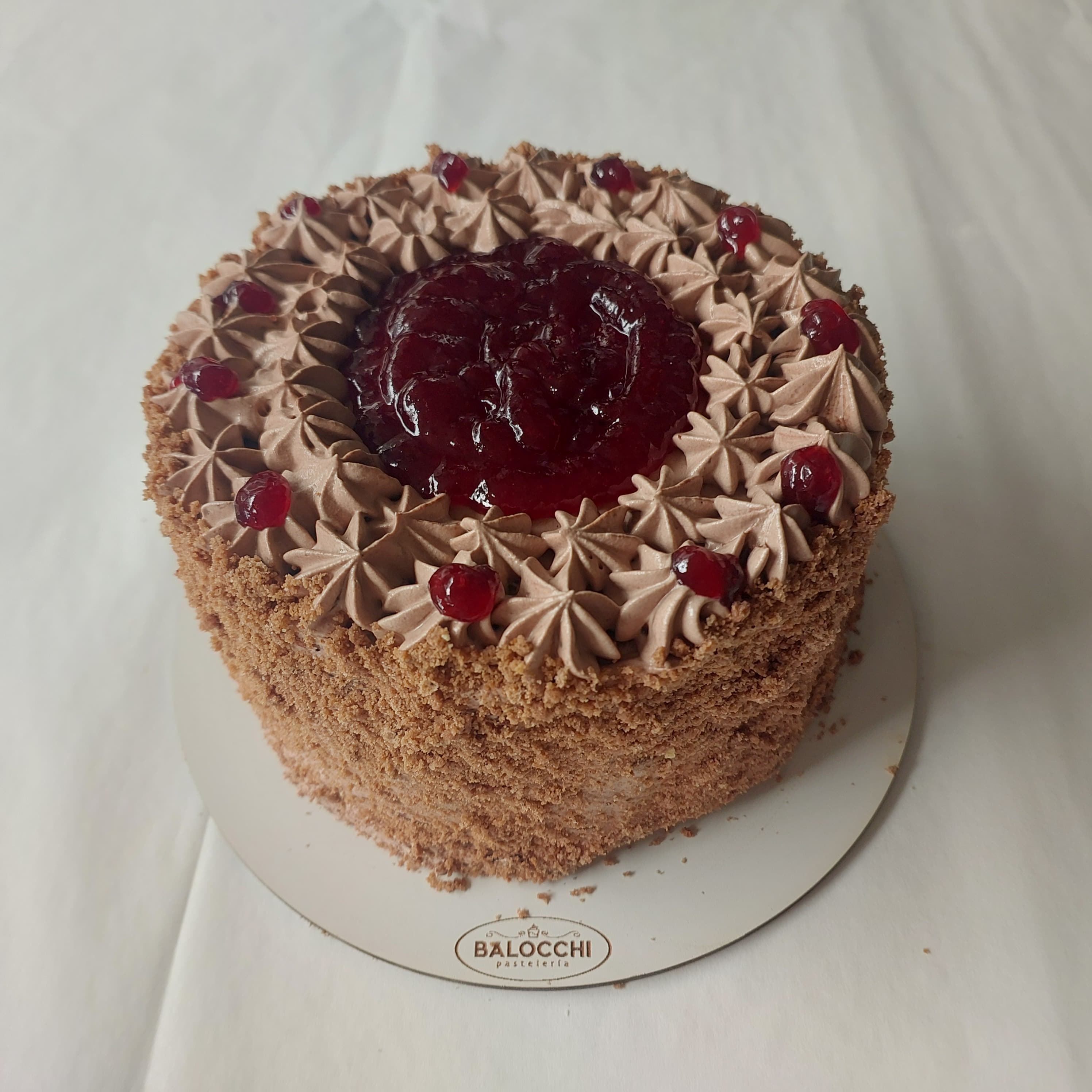 Bizcocho Mousse Chocolate Guinda