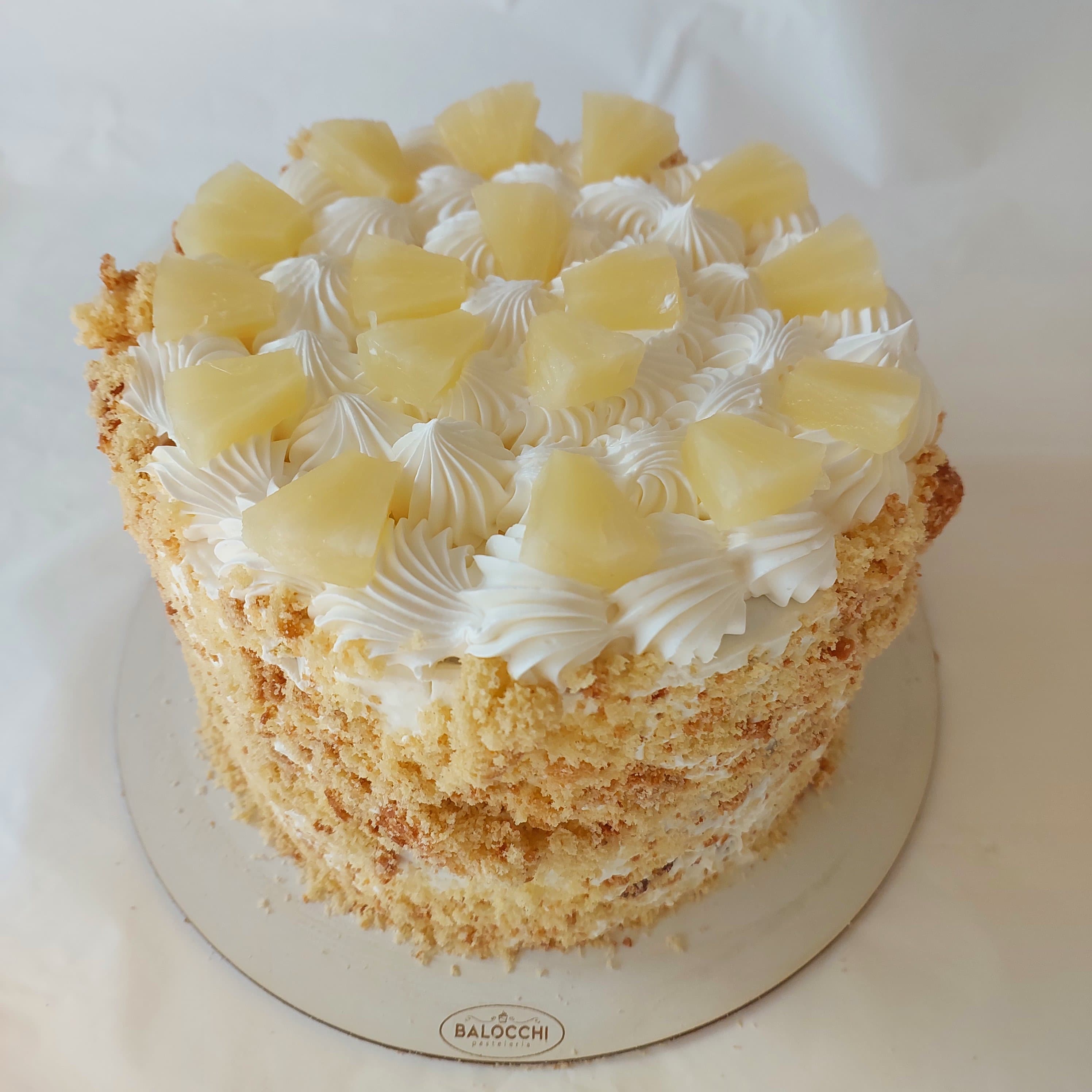 Torta de Piña Crema