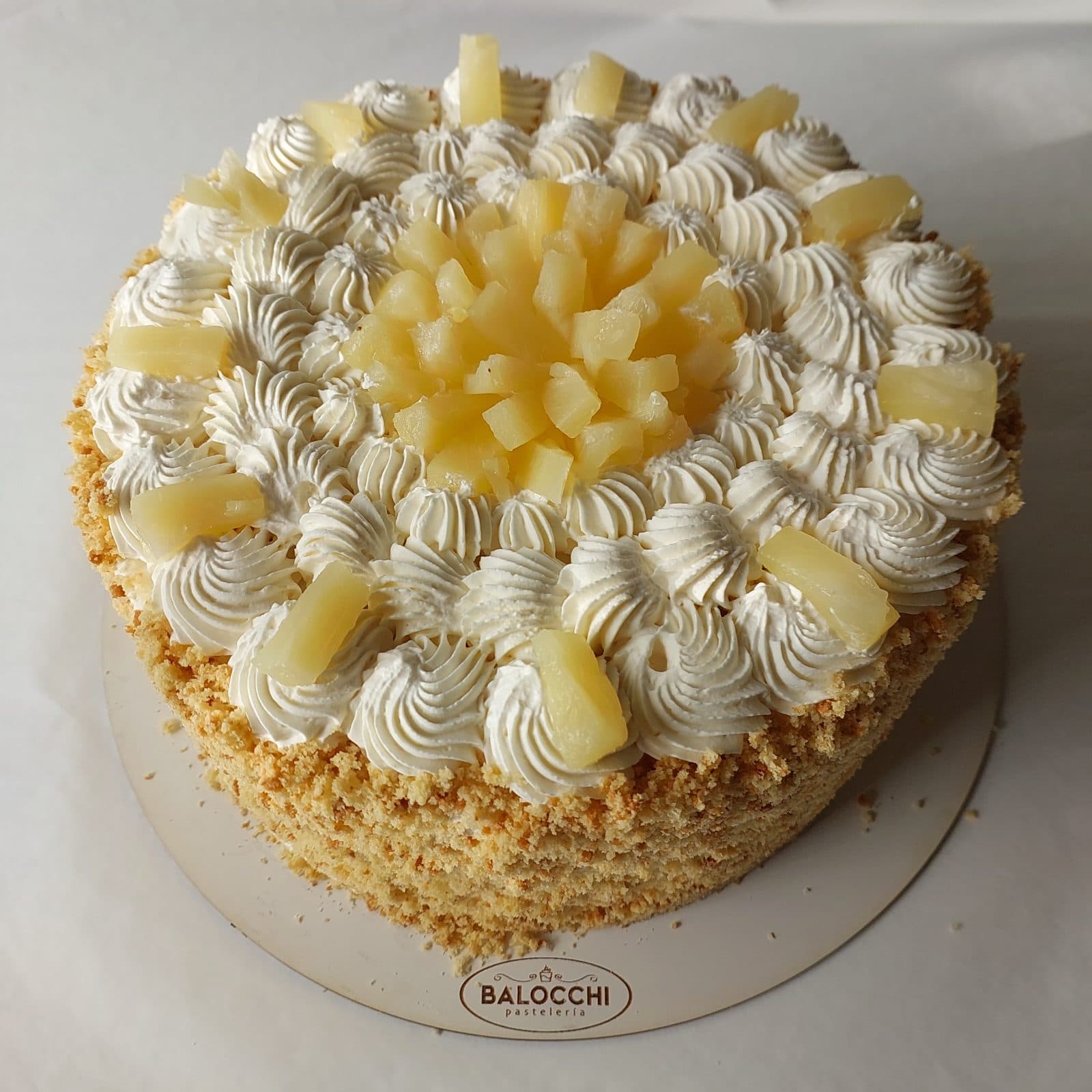 Torta de Piña Crema